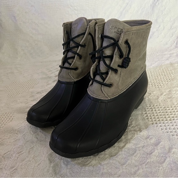 Sperry Saltwater Duck Boots Leather & Rubber Waterproof Size 10 Gray & Black - Picture 1 of 15